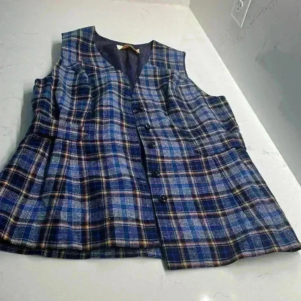 Women’s Vintage Pendleton Blue Plaid Wool Vest Size: 16